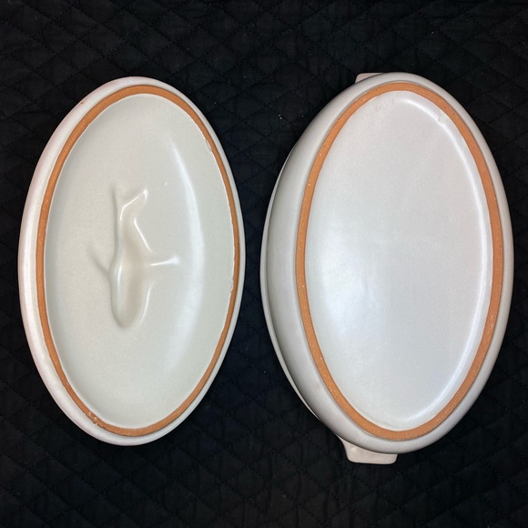 Terra Cotta Ceramic Painted Dish with Koi Fish on Lid - Picture 13 of 14